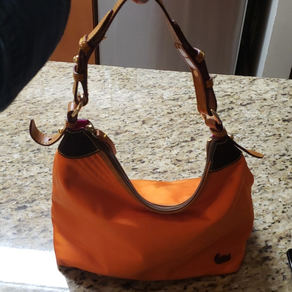 Dooney&Bourke Tote